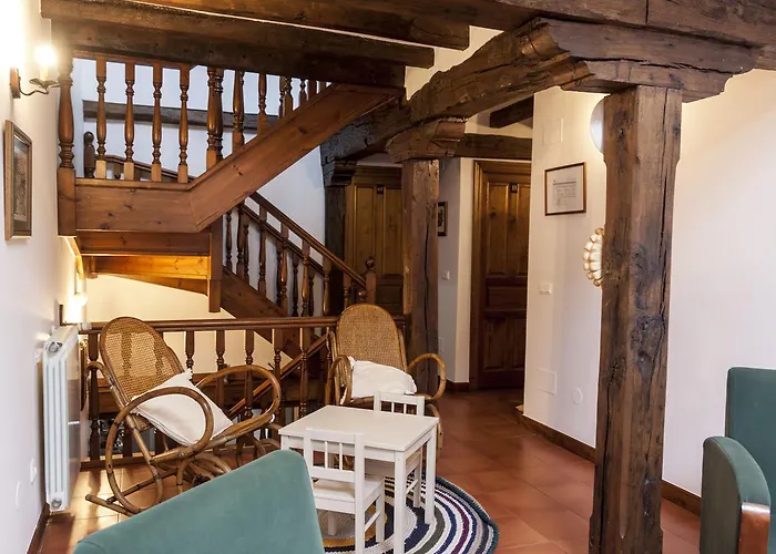 La Bolera Han/Misafirhane San Vicente del Monte